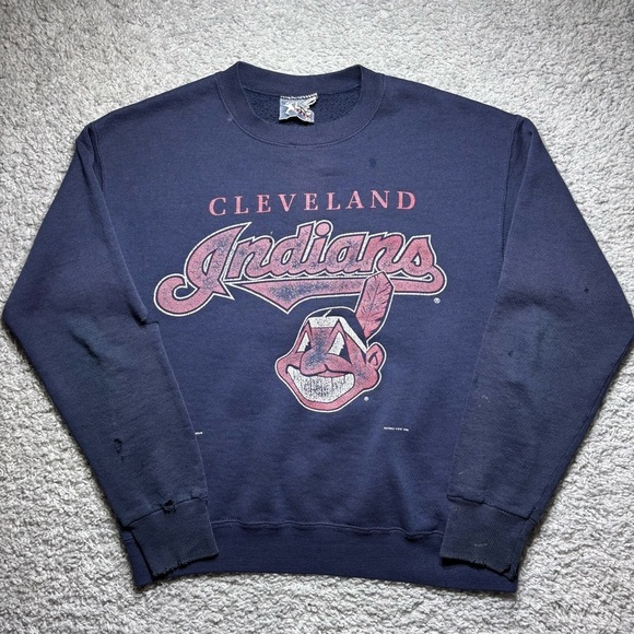 Vintage Cleveland Indians Sweatshirt Mens Medium Crewneck 90s Chief Wahoo Thin - Picture 1 of 7